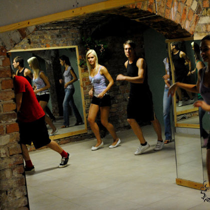That dance studija